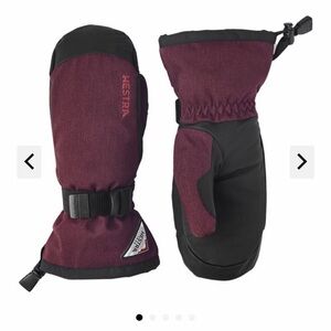 Hestra Bordeaux Powder Gauntlet Mittens